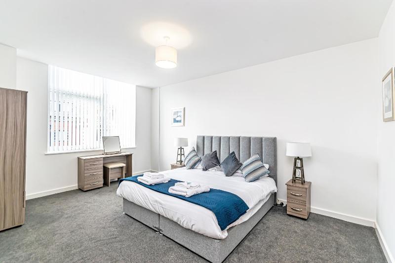 City Suites - image 8