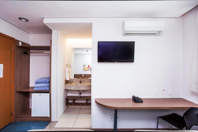 Total Hotel - image 14