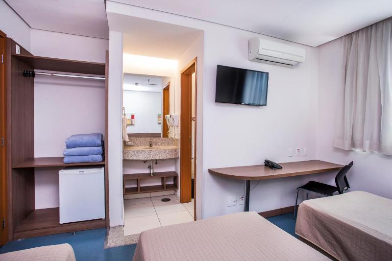 Total Hotel - image 16
