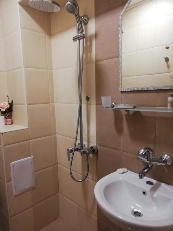Deluxe Double Room image 3