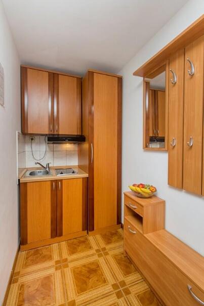 Apartments Tonimir - image 23