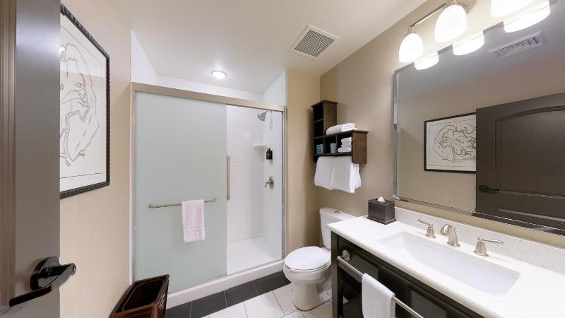 The Inn by Sea Island - image 5