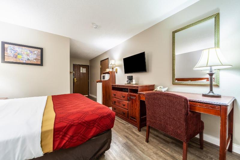 King Room - Non-Smoking image 3