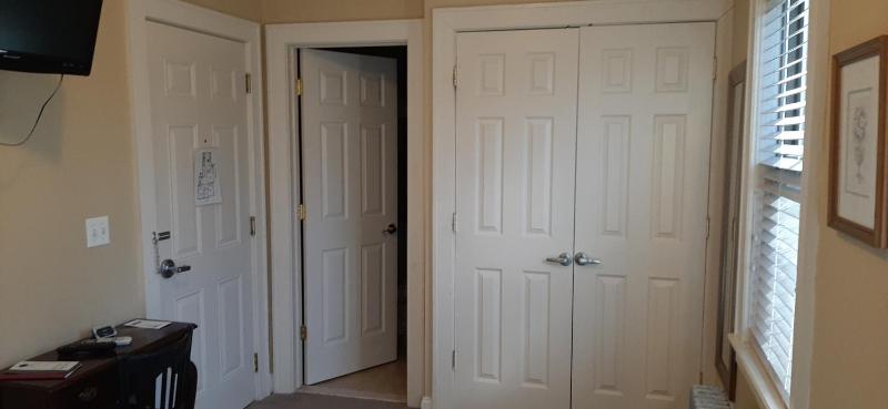 Deluxe Double Room (1 adult + 1 child) image 4