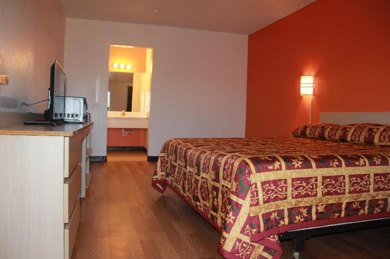 Standard Single Room image 1