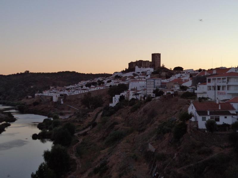 Double Room with Garden View image 2