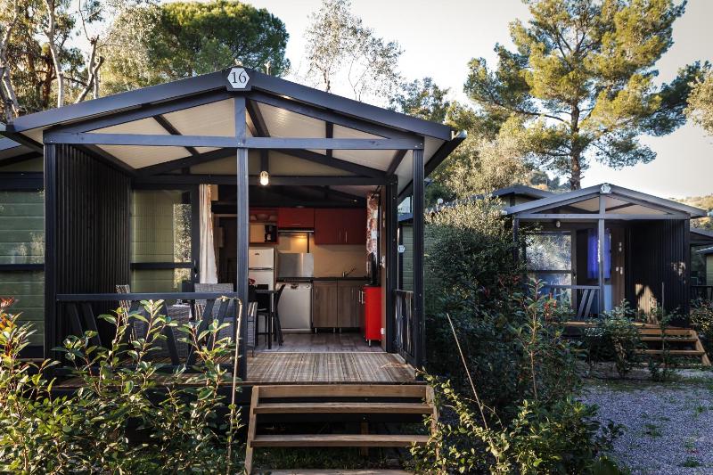 Two-Bedroom Bungalow image 1
