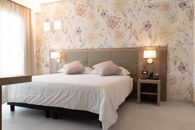 Hotel Pontemare - image 6