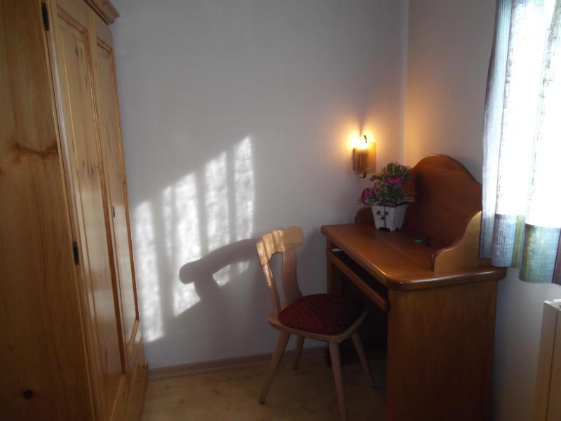 Single Room image 2