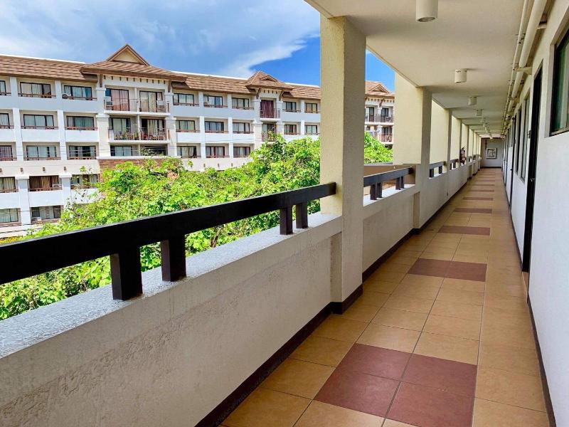 Ecowest Condo beside SM Mall - image 15