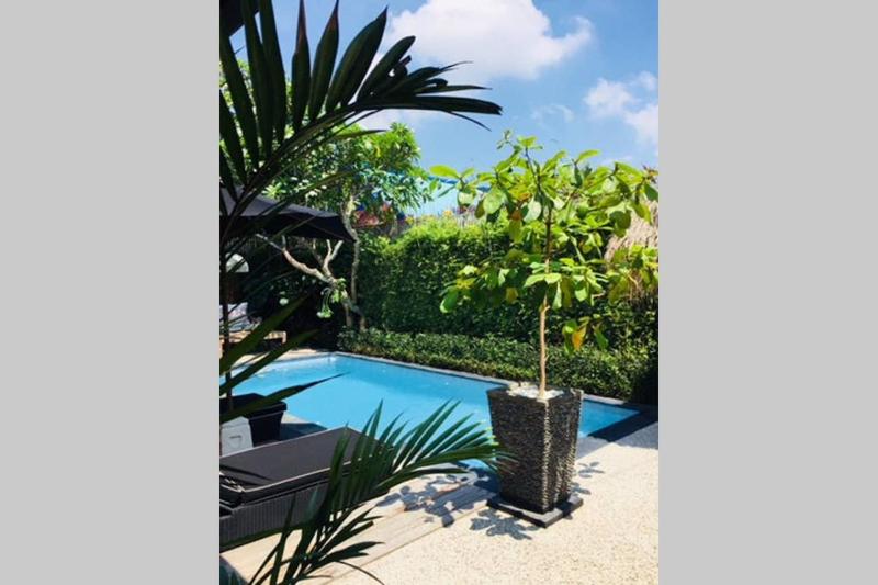 Villa Bloom 4 - 2 King bedrooms  Sleep 4 Pax private pool Seminyak - image 26