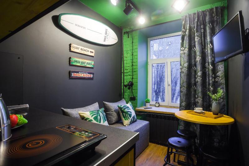 Studio Apartment image 2