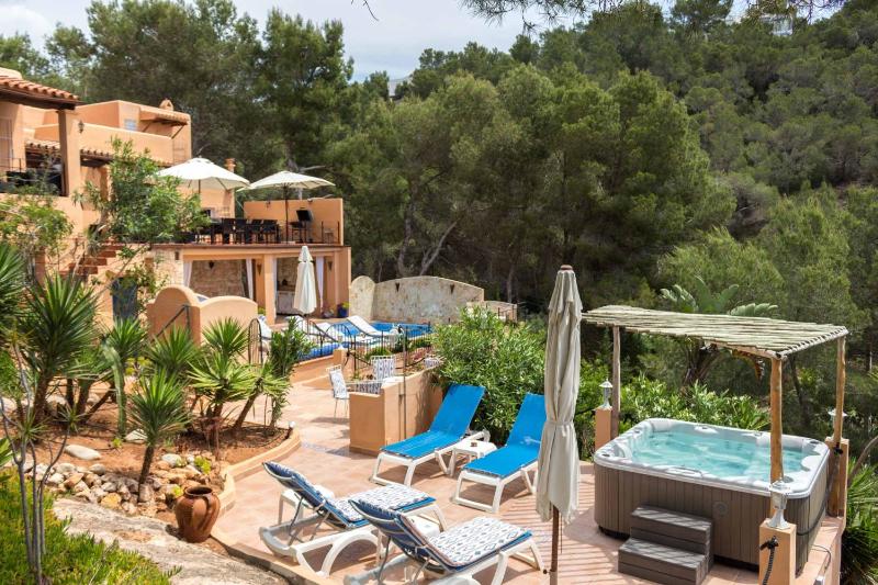 Holiday Home image 2