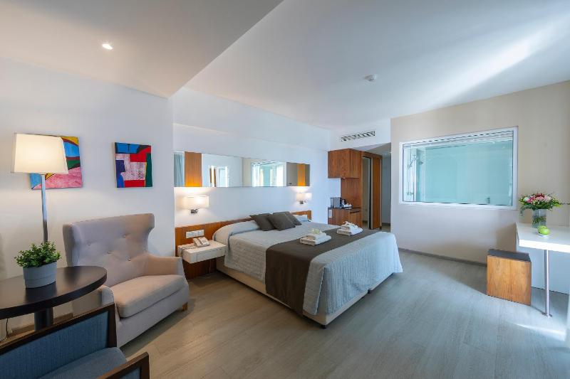 Melissi Beach Hotel & Spa - image 2