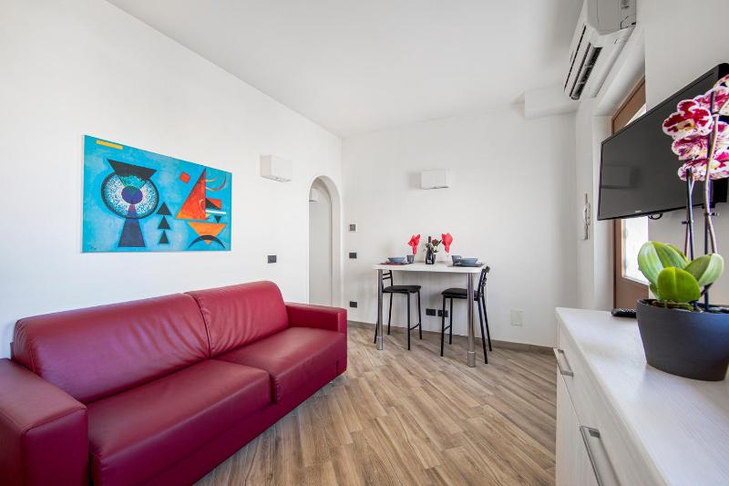 One-Bedroom House image 3