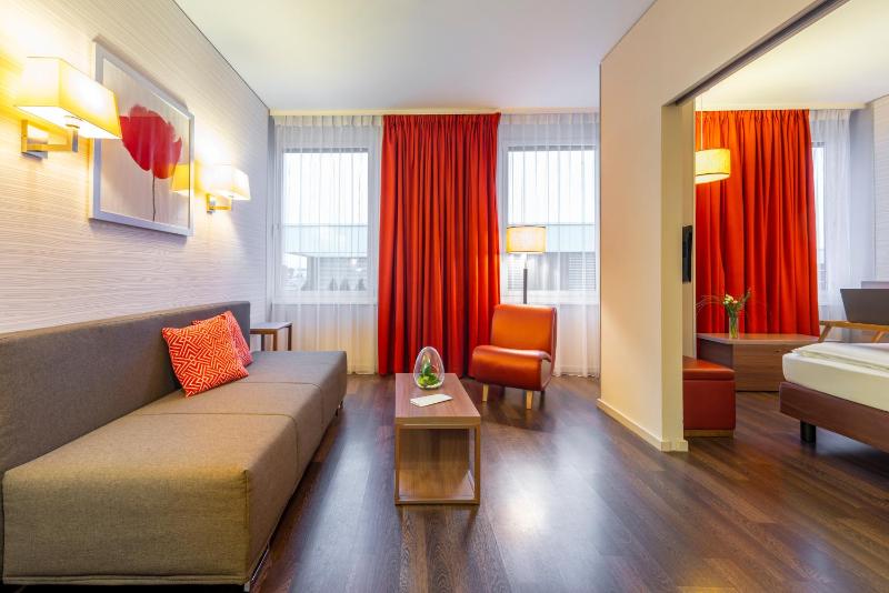 One-Bedroom Apartment image 4
