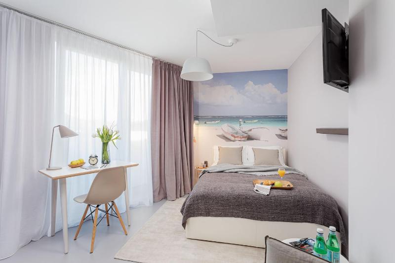Mini Studio Apartment image 1