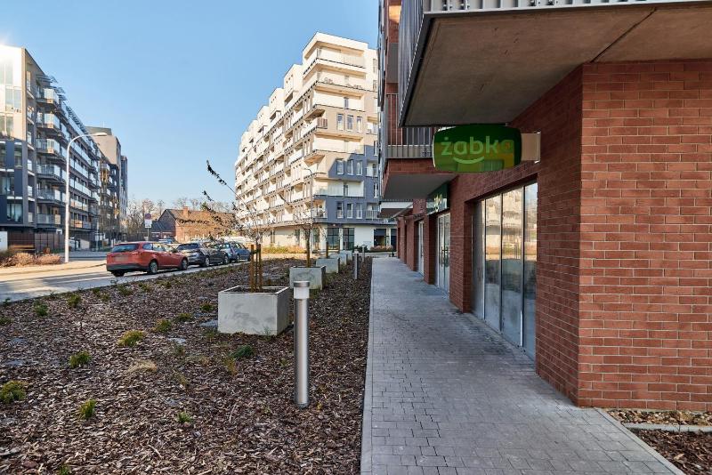 Apartments Dmowskiego Kępa Mieszczańska by Noclegi Renters - image 30