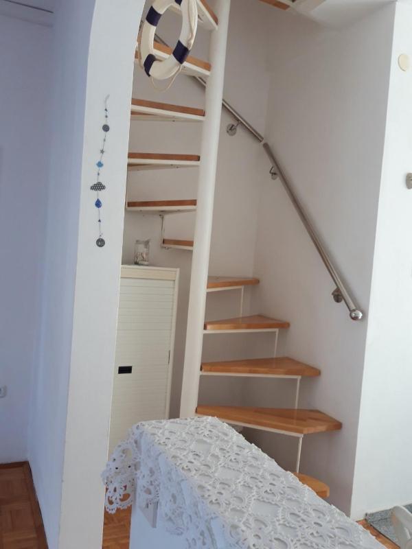 Apartment with Sea View image 3