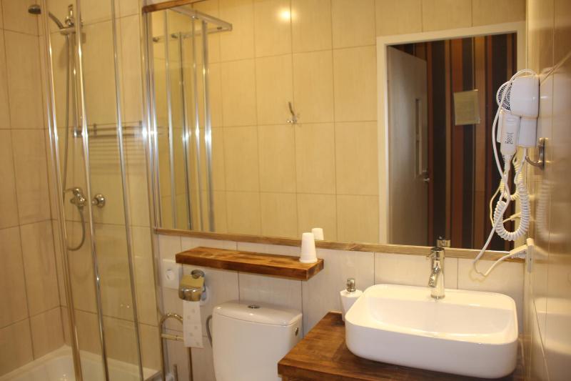 Classic Studio 2 (Adults) image 4