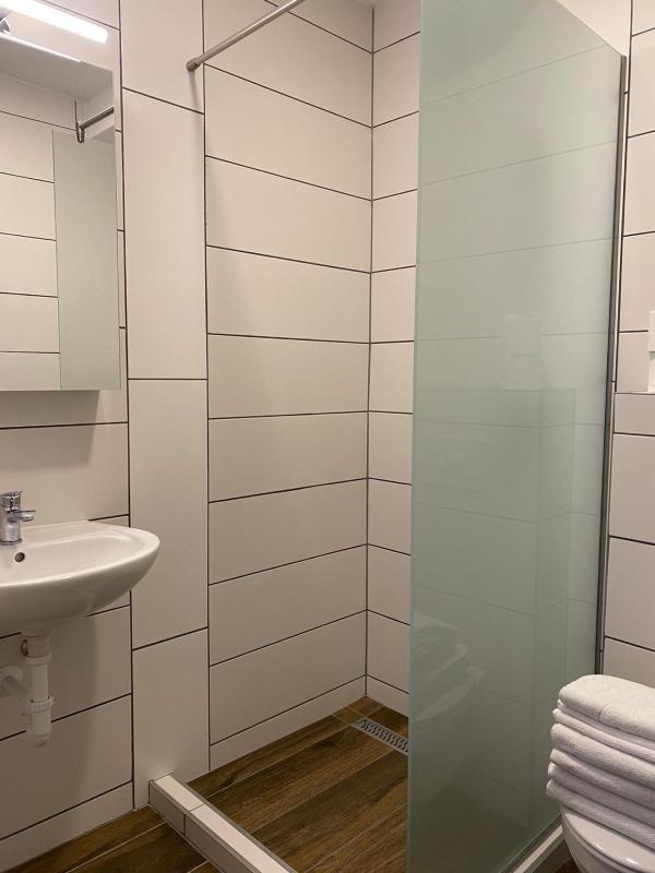 Double or Twin Room with Private Bathroom image 4