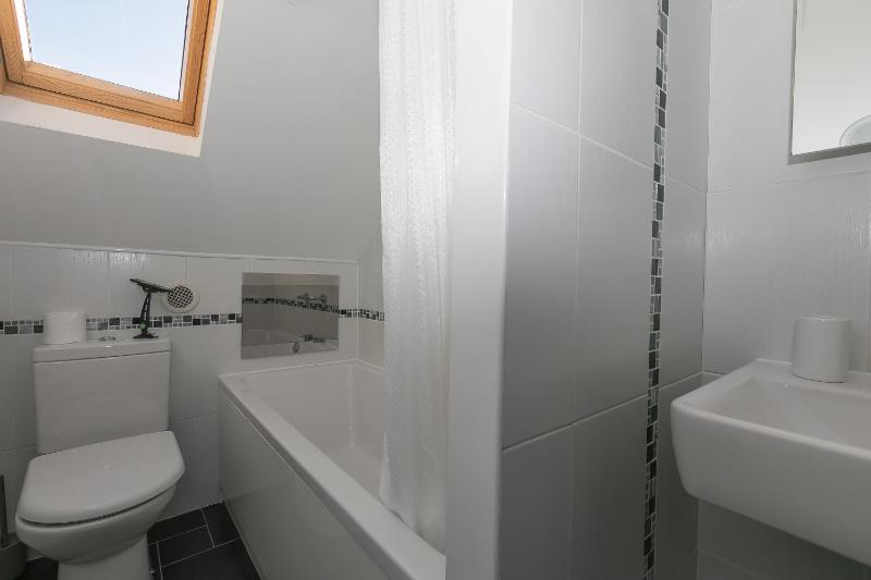 Sea Crest - image 16
