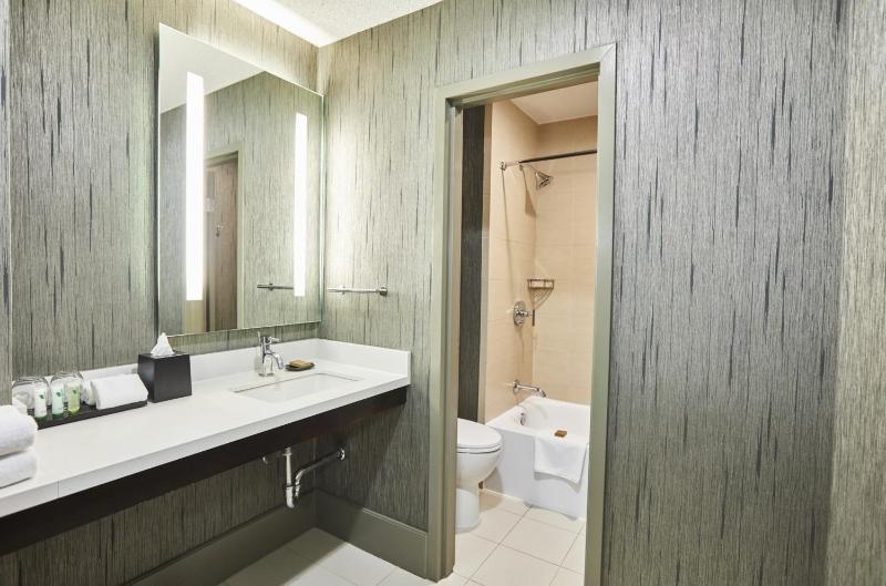 Suite image 2