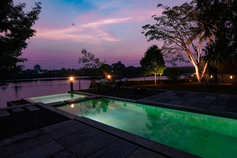 Anaya's Lake House - image 12