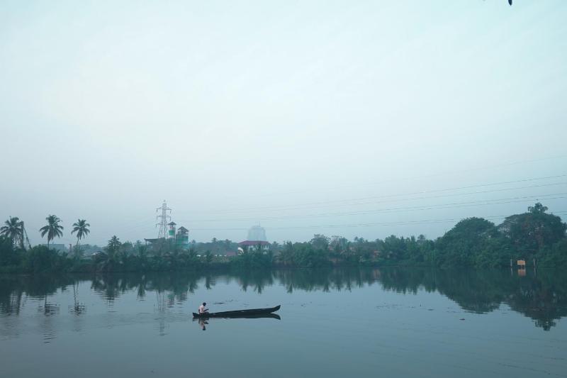 Anaya's Lake House - image 2