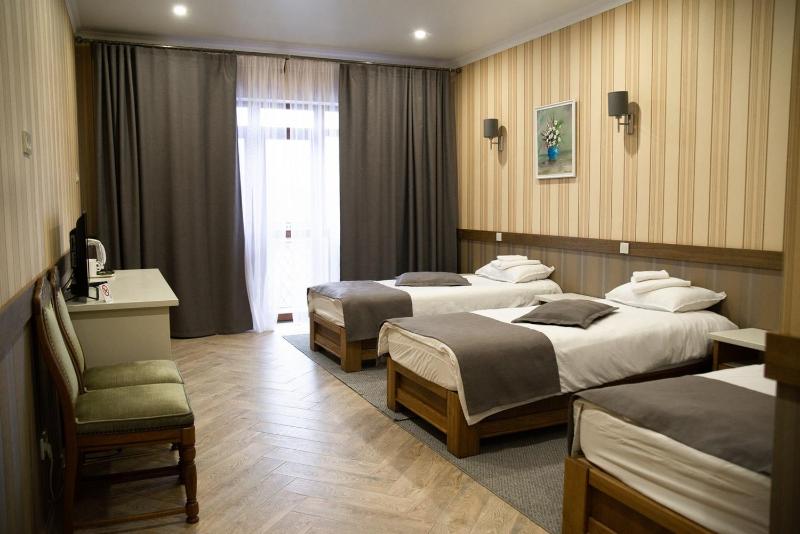 Triple Room image 4