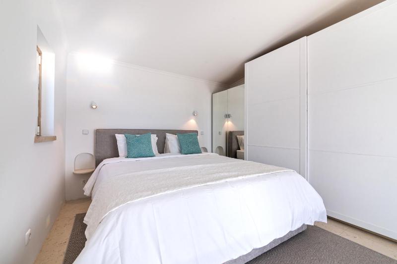Sea View Cascais Design Villa - image 32