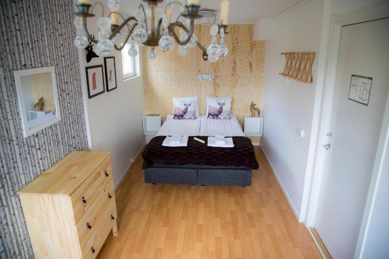 Family Room with Shared Bathroom image 2