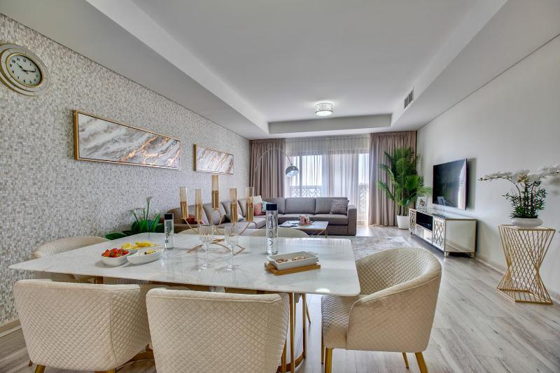 Deluxe Apartment image 1