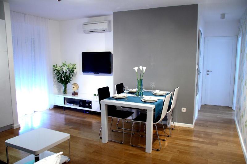 Apartment Akvarel - image 10