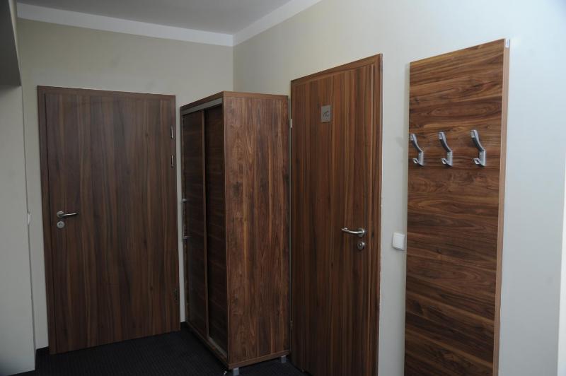 Twin Room image 3