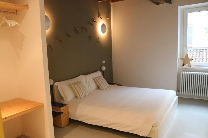 Fontana Rooms - image 40