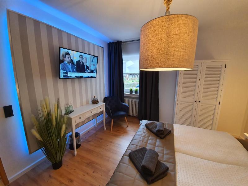 Standard Double Room image 1