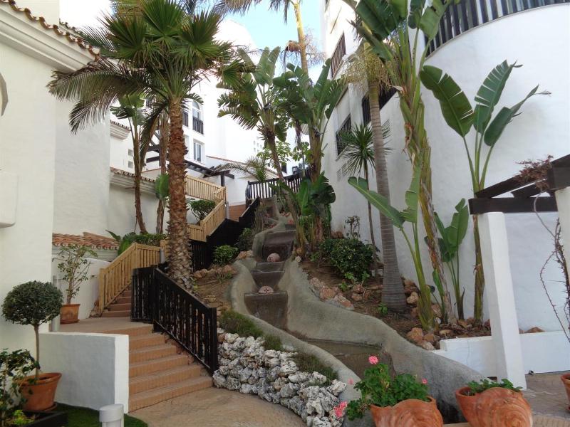 Seaview Puerta del Mar first line beach - image 23