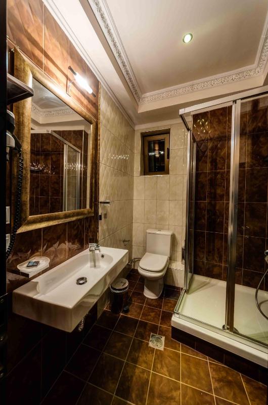 Superior Double Room image 2
