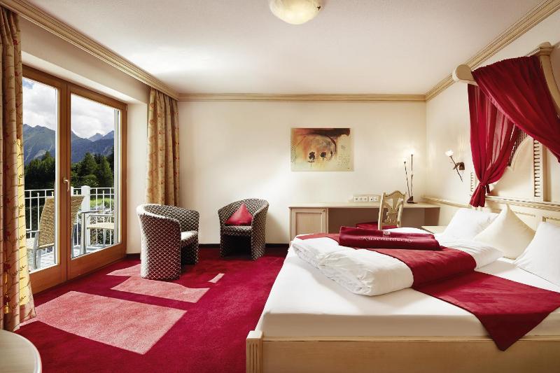 Double Room image 1