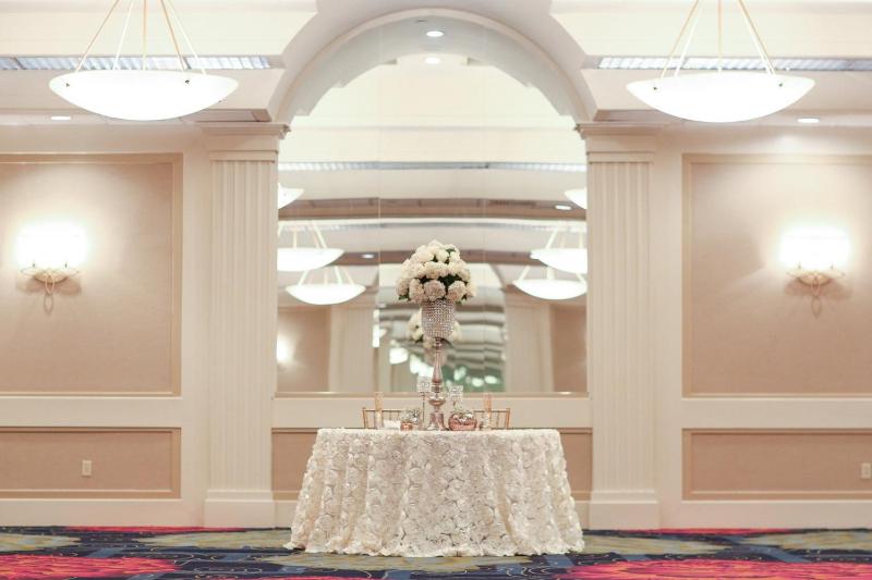 Crowne Plaza Virginia Beach Town Center by IHG - image 40