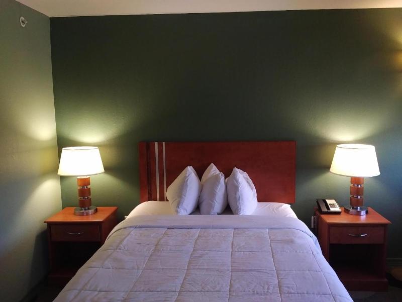Marble Waters Hotel & Suites Trademark by Wyndham - image 22