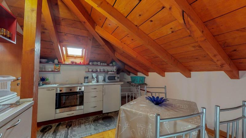 Two-Bedroom Apartment with Sea View (2 - 4 Adults) image 4