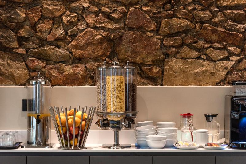Athens One Smart Hotel - image 13