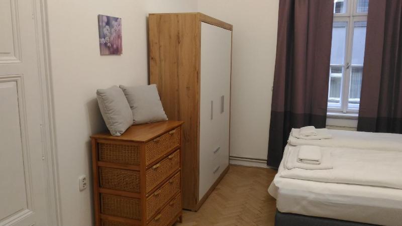 Comfort Triple Room image 4