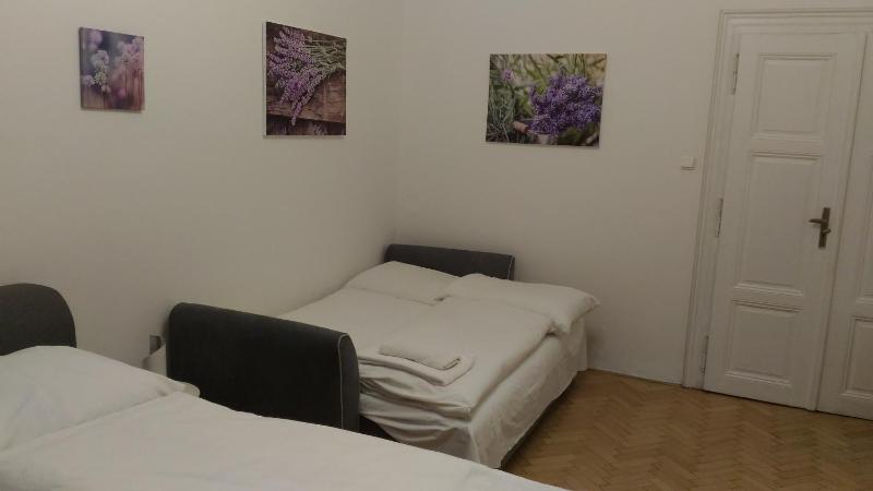 Comfort Triple Room image 3