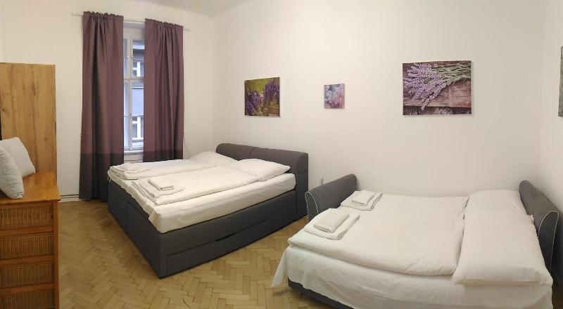 Comfort Triple Room image 2