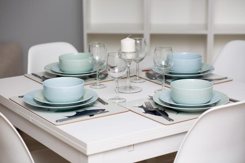 One-Bedroom Apartment image 3