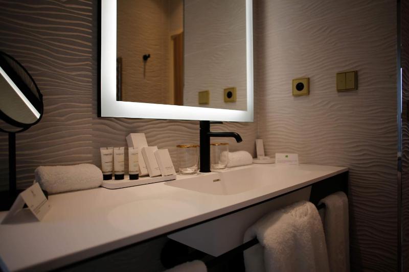 Splendid Hôtel & Spa - image 43