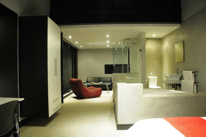 City Living Boutique Hotel - image 3